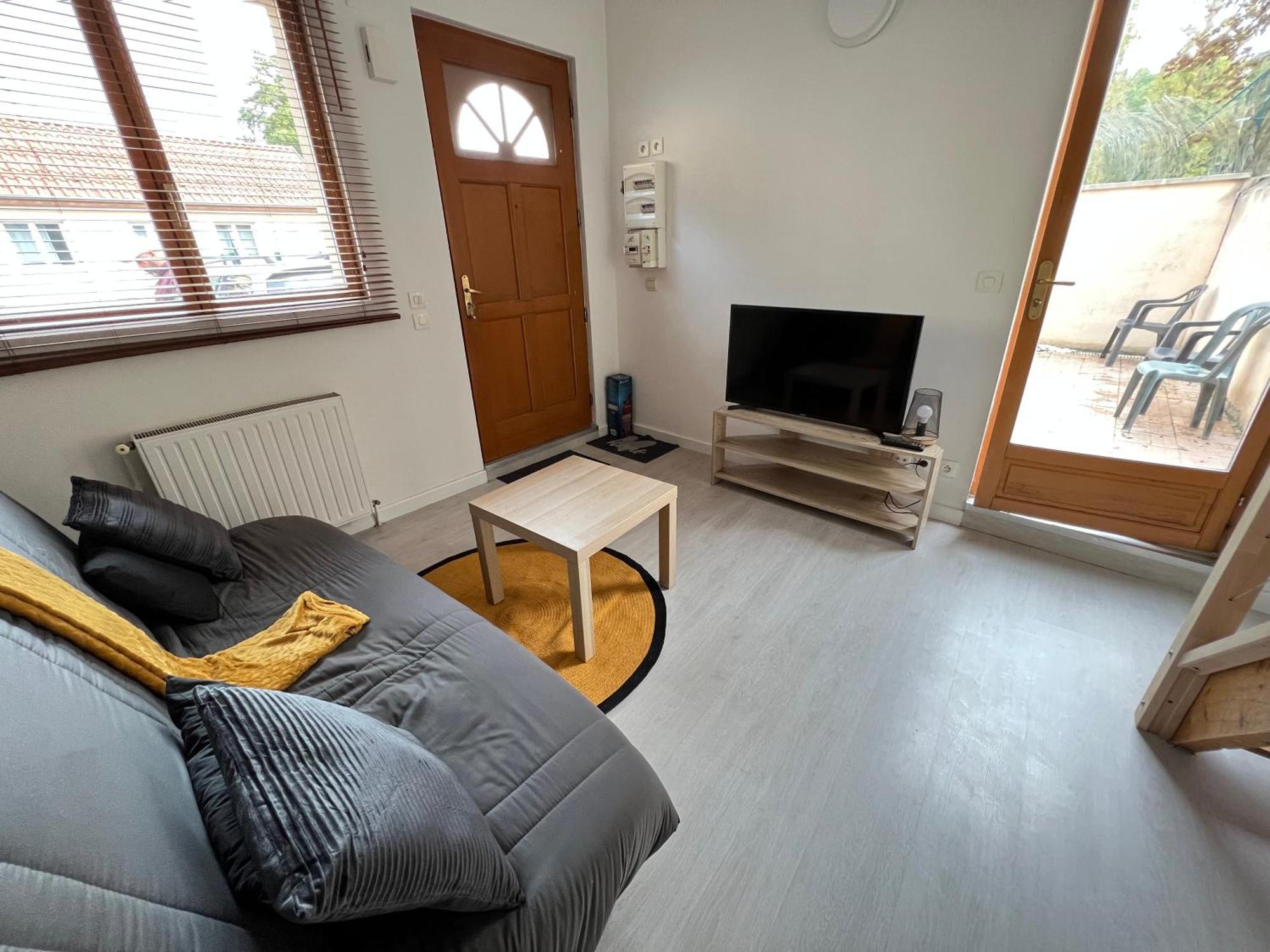 La Maisonnette Un Sejour A Part Longeville-les-Metz Екстер'єр фото